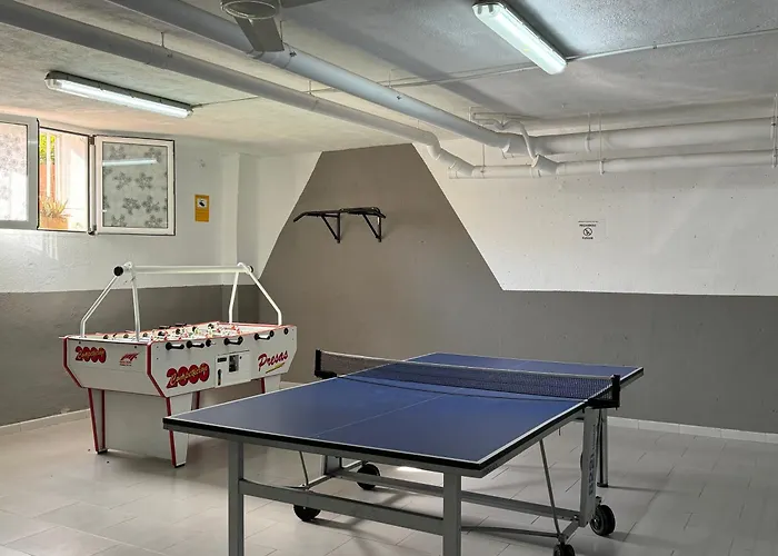 La Elegancia אורופסה דל מר