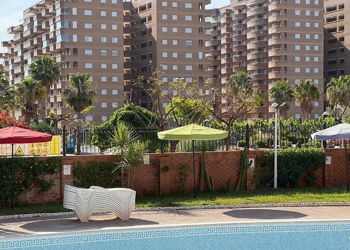 La Elegancia אורופסה דל מר