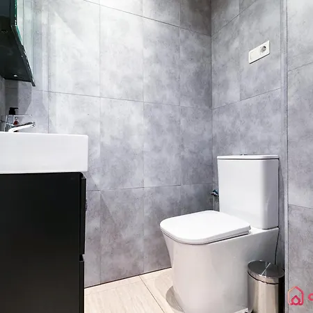La Elegancia Apartment *